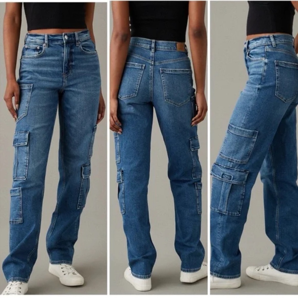American Eagle Outfitters Women's Super High-Rise Baggy Straight Cargo Jeans